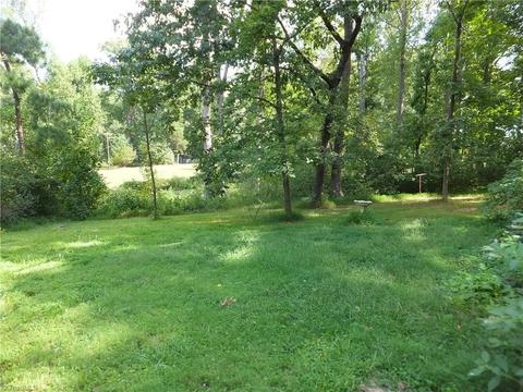 2304 Hickswood Rd, High Point, NC 27265 photo 5