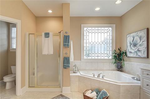 4353 Ashton Oaks Ct, High Point, NC 27265 photo 11