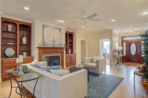 4353 Ashton Oaks Ct, High Point, NC 27265 photo 1