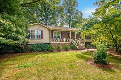 240 Epping Rd, Clemmons, NC 27012 photo 1