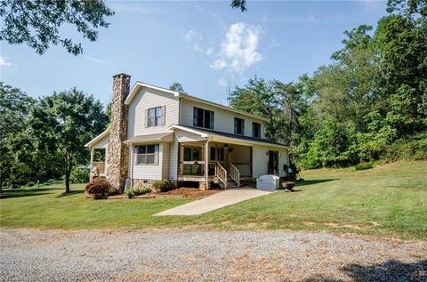 7061 Vashti Rd, Hiddenite, NC 28636 photo 24