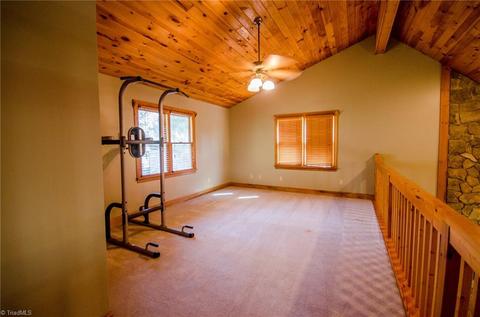 7061 Vashti Rd, Hiddenite, NC 28636 photo 18