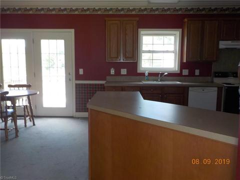 1185 Bent Twig Rd, King, NC 27021 photo 17