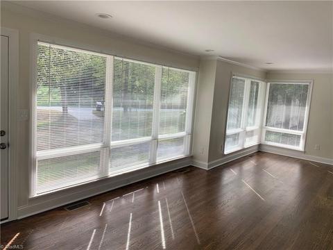 703 Manor Dr, High Point, NC 27260 photo 4
