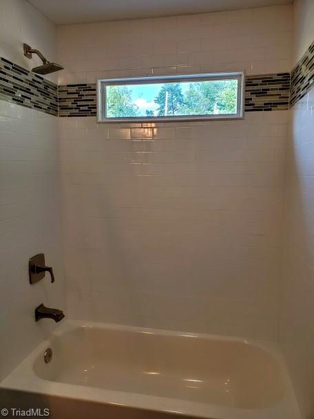 703 Manor Dr, High Point, NC 27260 photo 22