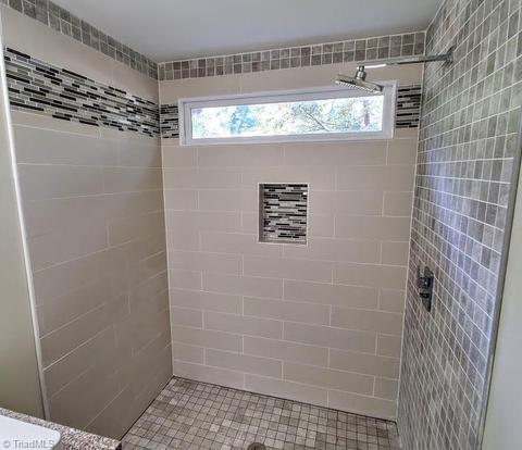 703 Manor Dr, High Point, NC 27260 photo 20