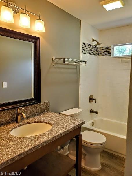 703 Manor Dr, High Point, NC 27260 photo 21