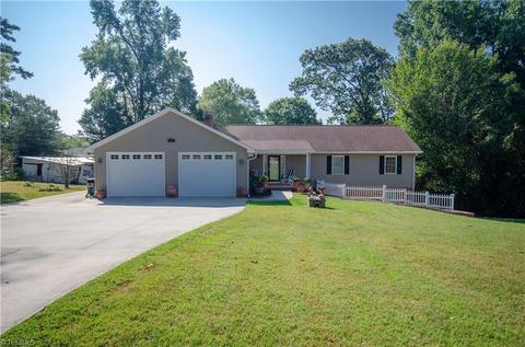 320 Old Mill Rd, High Point, NC 27265 photo 1