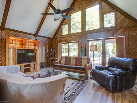 2134 Todd Dr, Trinity, NC 27370 photo 3