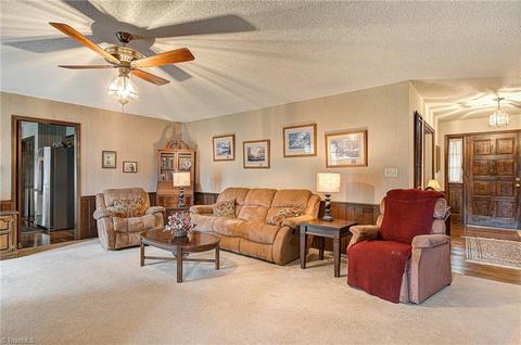 4995 Dock Davis Rd, Clemmons, NC 27012 photo 5