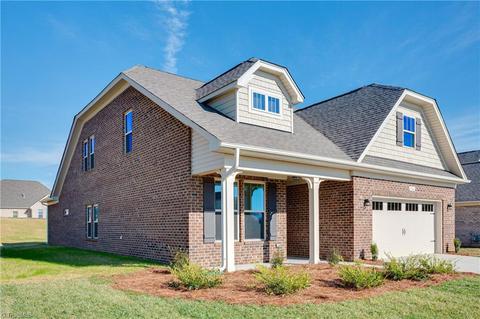 8366 Tralee Rd, Clemmons, NC 27012 photo 4