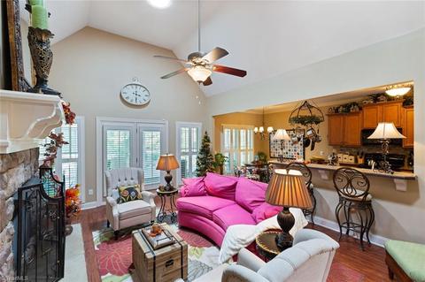 912 Chestnut Dr, High Point, NC 27262 photo 8