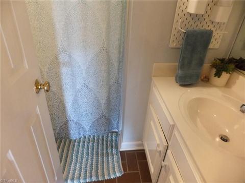 4420 Single Tree Ln, High Point, NC 27265 photo 12