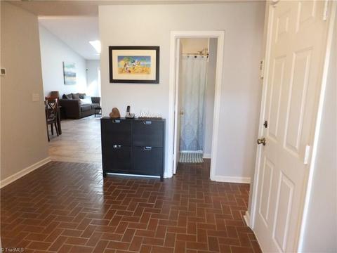 4420 Single Tree Ln, High Point, NC 27265 photo 3