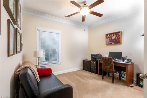 664 Nikyle Cir, High Point, NC 27265 photo 9