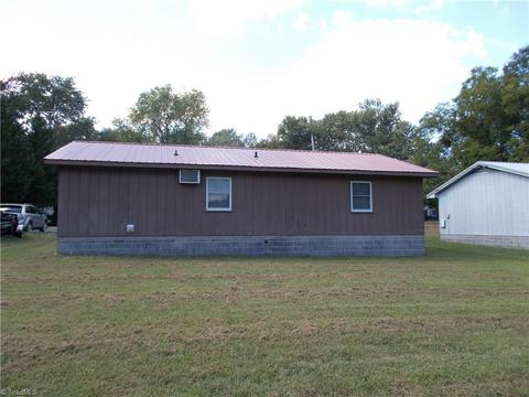 304 Earle Pl, High Point, NC 27265 photo 12