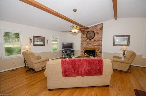 101 Ashworth Ct, Trinity, NC 27370 photo 6