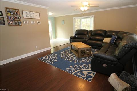 6507 Cedarberry Rd, Trinity, NC 27370 photo 2