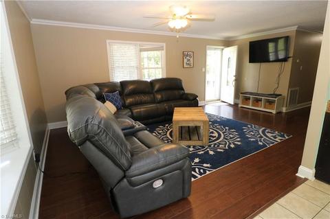 6507 Cedarberry Rd, Trinity, NC 27370 photo 4