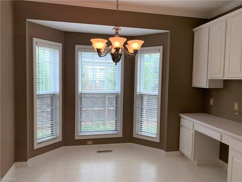 4914 Devane Ct, High Point, NC 27265 photo 9