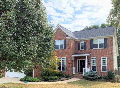 4914 Devane Ct, High Point, NC 27265 photo 1