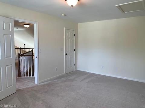 4914 Devane Ct, High Point, NC 27265 photo 25