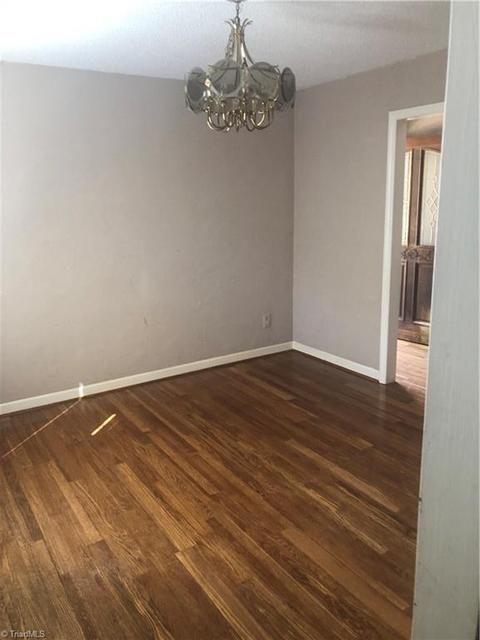 512 Old Mill Rd, High Point, NC 27265 photo 6