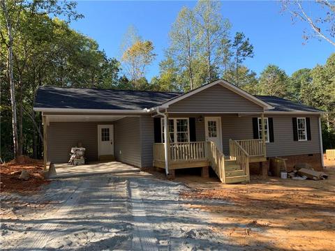 5237 Parinna Dr, Trinity, NC 27370 photo 1
