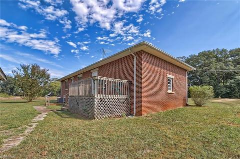 637 Sloans Mill Rd, Olin, NC 28660 photo 23