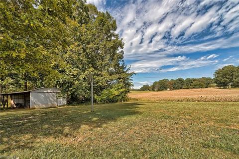 637 Sloans Mill Rd, Olin, NC 28660 photo 26