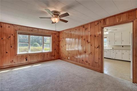 637 Sloans Mill Rd, Olin, NC 28660 photo 8