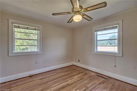 637 Sloans Mill Rd, Olin, NC 28660 photo 15