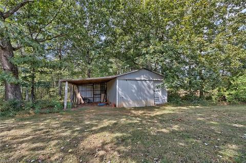 637 Sloans Mill Rd, Olin, NC 28660 photo 27
