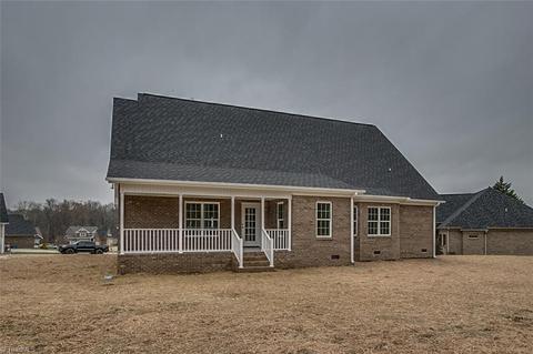 112 Shining Way, Trinity, NC 27370 photo 29