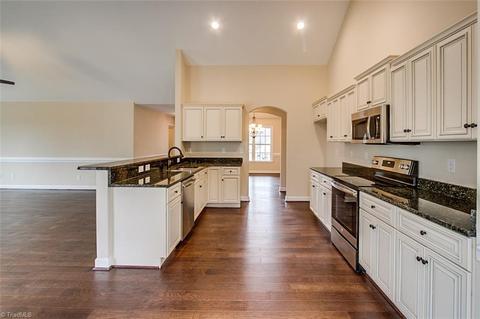 112 Shining Way, Trinity, NC 27370 photo 12