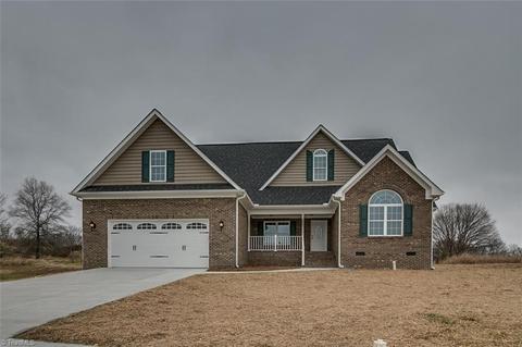 112 Shining Way, Trinity, NC 27370 photo 25