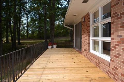 202 River Rd, Mayodan, NC 27027 photo 30