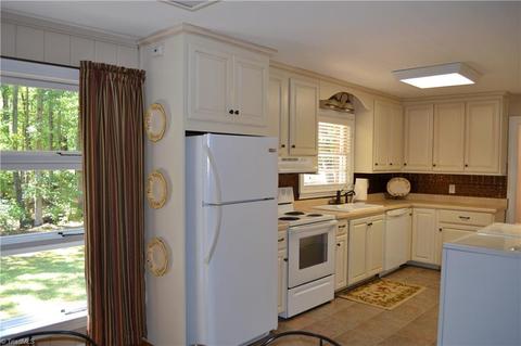 202 River Rd, Mayodan, NC 27027 photo 16
