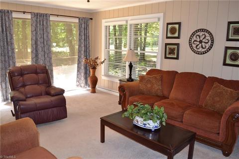 202 River Rd, Mayodan, NC 27027 photo 13