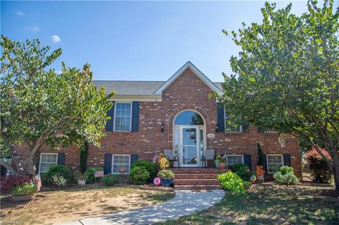 180 Silkwind Ct, Clemmons, NC 27012 photo 1