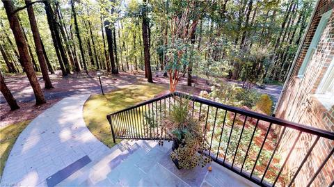 233 Leonard Rd, Pilot Mountain, NC 27041 photo 3