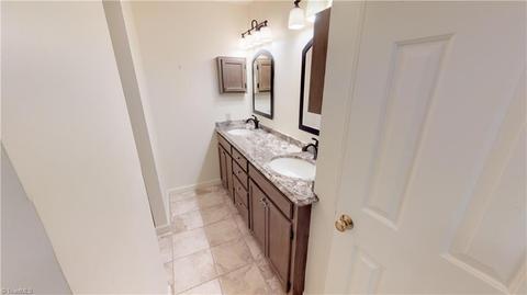 233 Leonard Rd, Pilot Mountain, NC 27041 photo 27