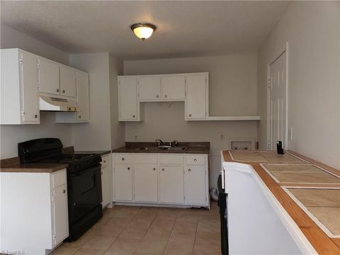 2431 Williams Ave, High Point, NC 27262 photo 4