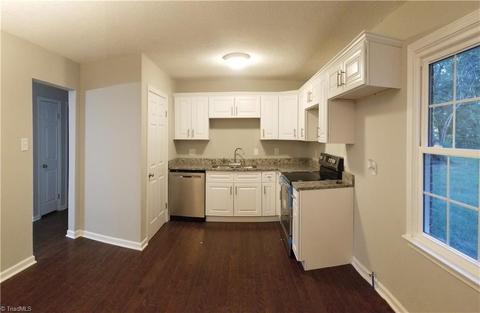5418 Pine Level Dr, Browns Summit, NC 27214 photo 4