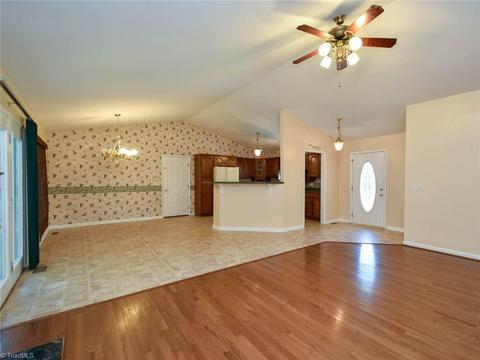 195 Running Cedar Rd, Madison, NC 27025 photo 5