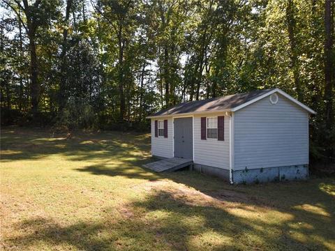 195 Running Cedar Rd, Madison, NC 27025 photo 20