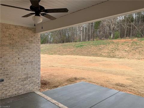 2737 Bartlett Ln, Clemmons, NC 27012 photo 12