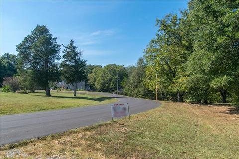 5295 Younts St, Trinity, NC 27370 photo 1