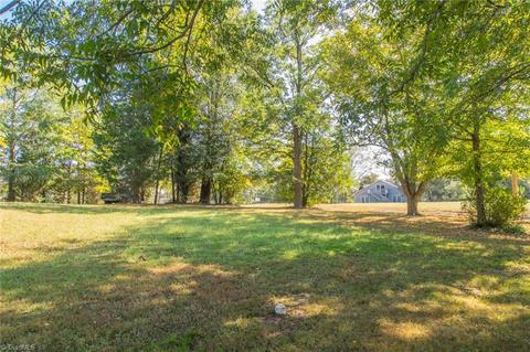 5295 Younts St, Trinity, NC 27370 photo 4