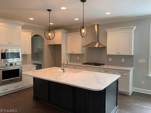 2718 Bartlett Ln, Clemmons, NC 27012 photo 7